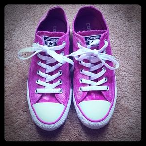 Pink tye dye Converse